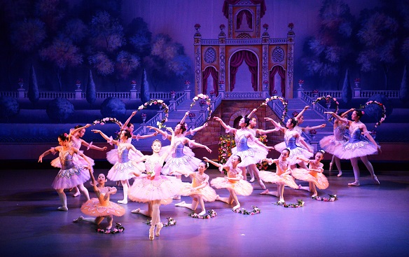 里美バレエスタジオ 第６回発表会 「海賊(Le Corsaire)」 第１幕 華やぎの園 ①
